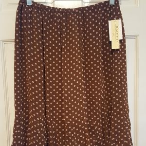 Outfit A Line Skirt, NWT
